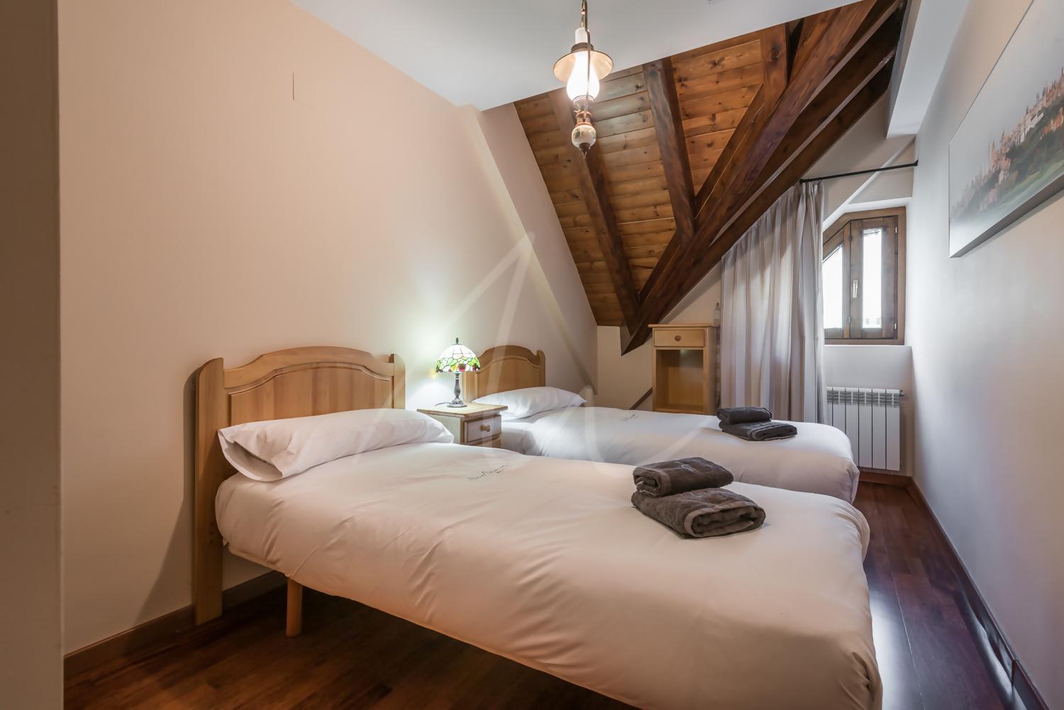 Casa Garona By Seamount Rentals Босост Екстериор снимка